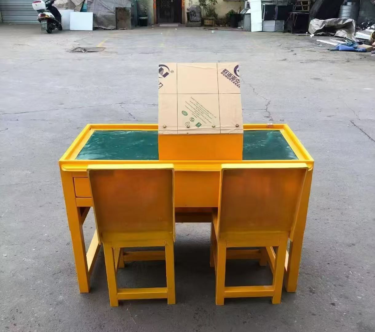 青白江防静电导通桌井下煤矿火工品发放桌：危险品流转的安全守护者